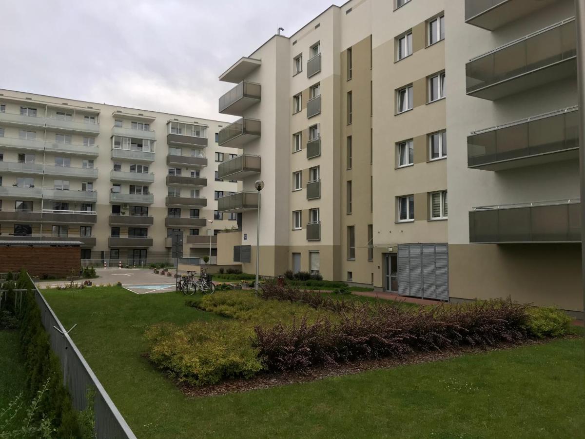 Apartament Flora Deluxe Naswietlanie Uv Бялисток Екстериор снимка